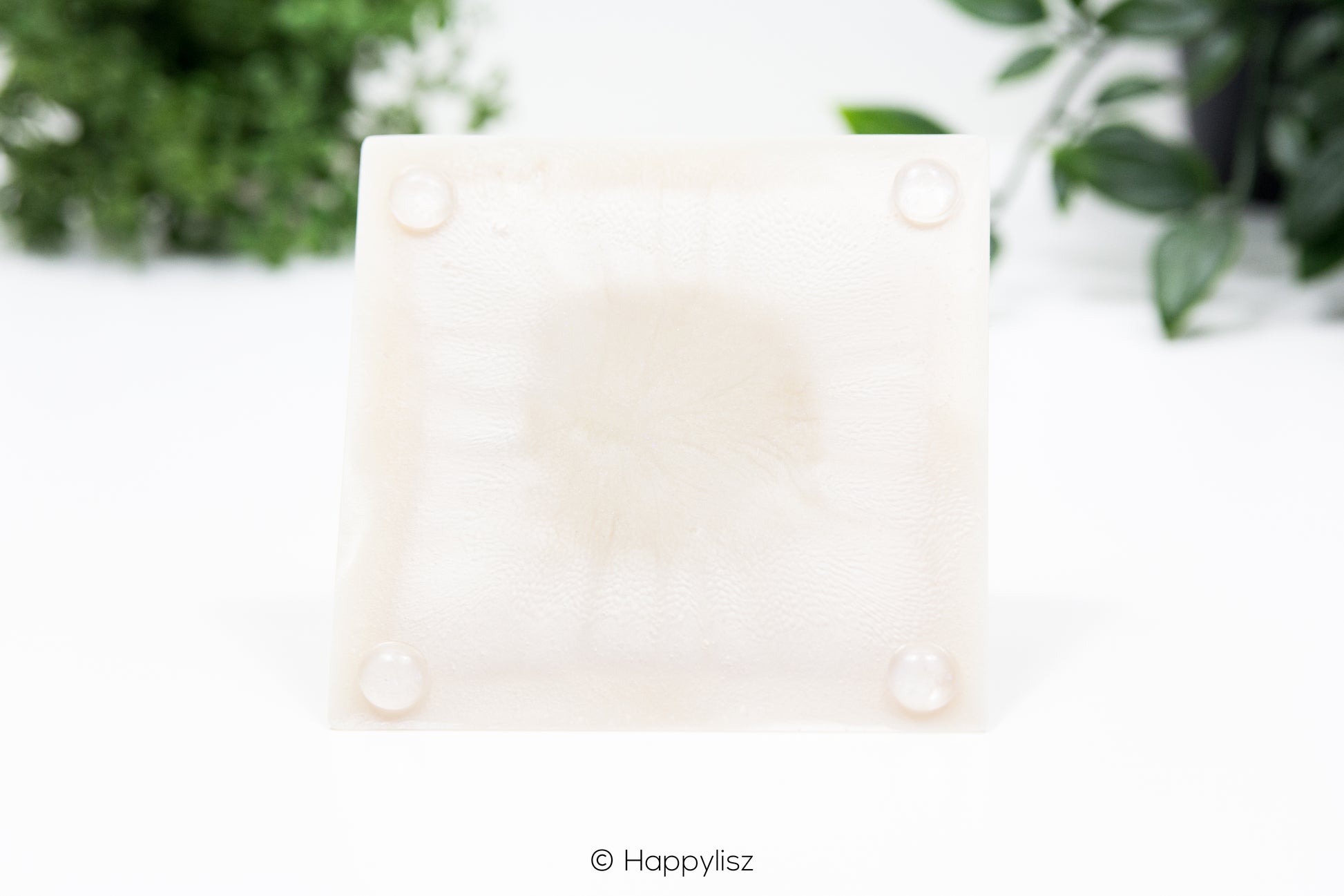 Orgonite Pyramid - Clear Quartz - 9x9cm - Bottom