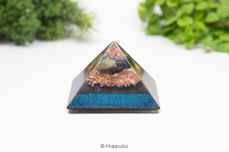 Orgonite Pyramid - Shungite, Labradorite and Black Tourmalin - Side