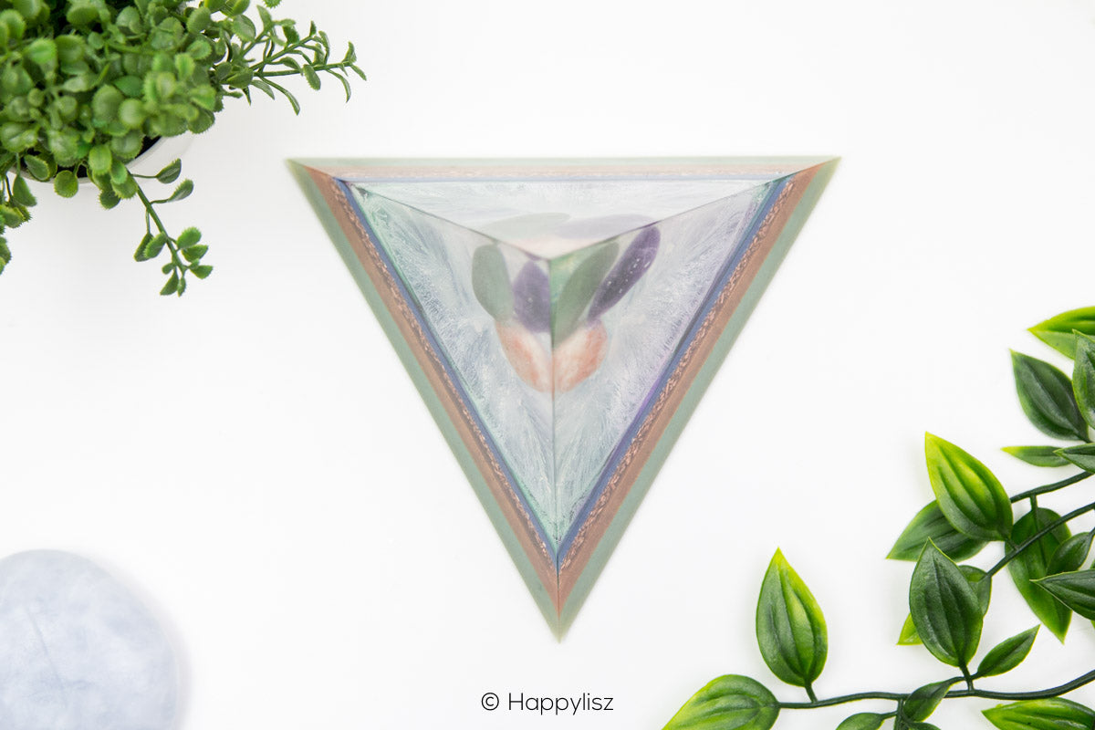 Orgonite Tetrahedron – Green Aventurine, Sunstone & Amethyst - Top
